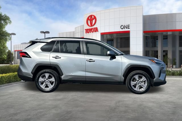 Certified 2025 Toyota RAV4 XLE w/ Convenience Package AWD/4WD image 3