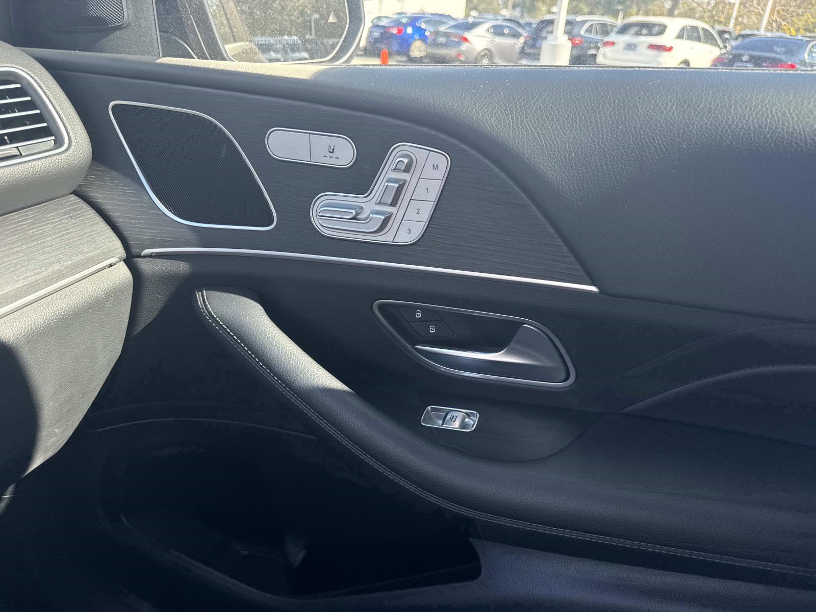 Certified 2025 Mercedes-Benz GLE 350 4MATIC image 19