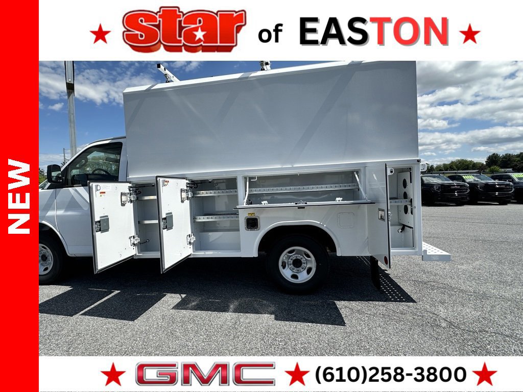 New 2025 GMC Savana 3500 w/ Power Convenience Package image 19