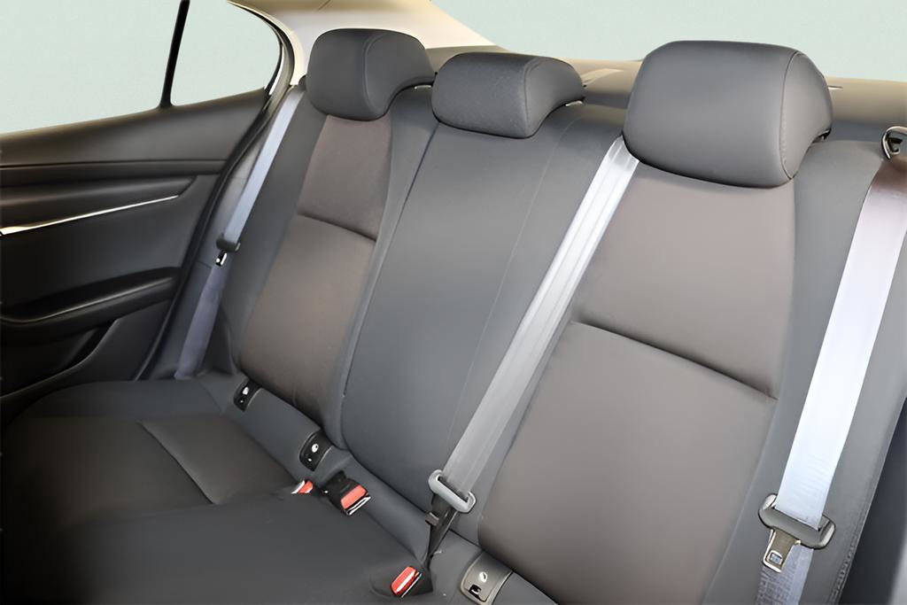 Used 2024 MAZDA MAZDA3 s image 17