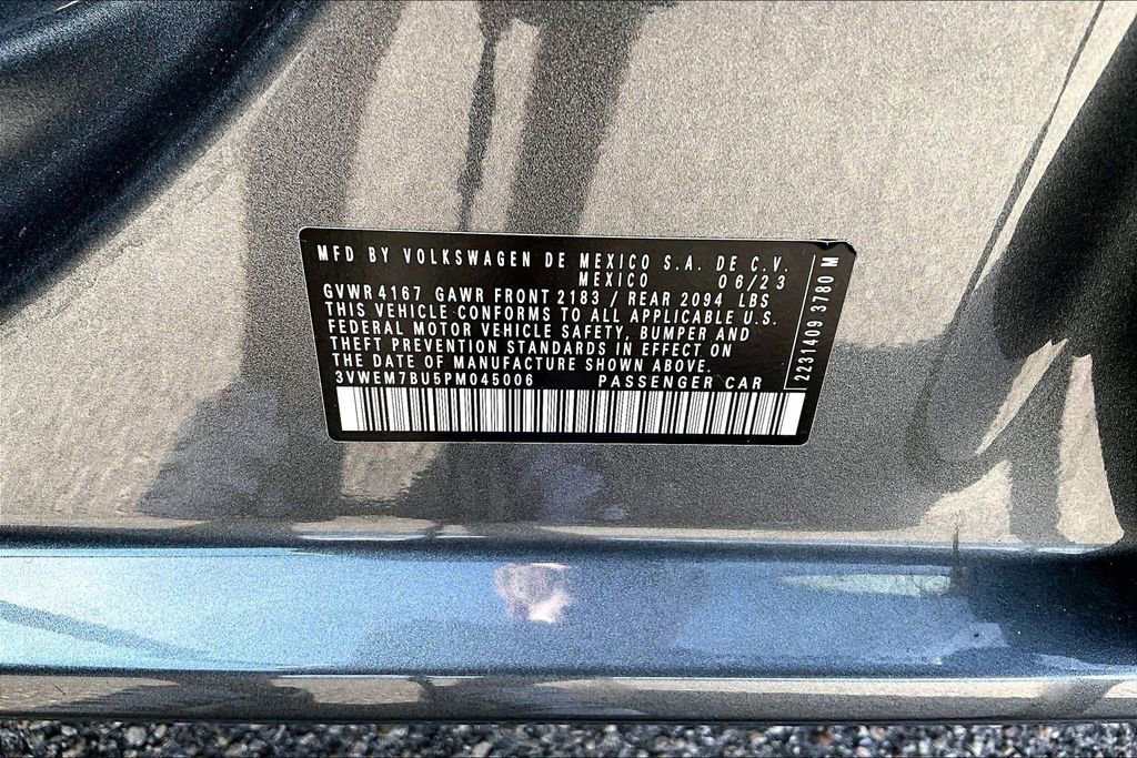 Certified 2023 Volkswagen Jetta SE FWD image 29