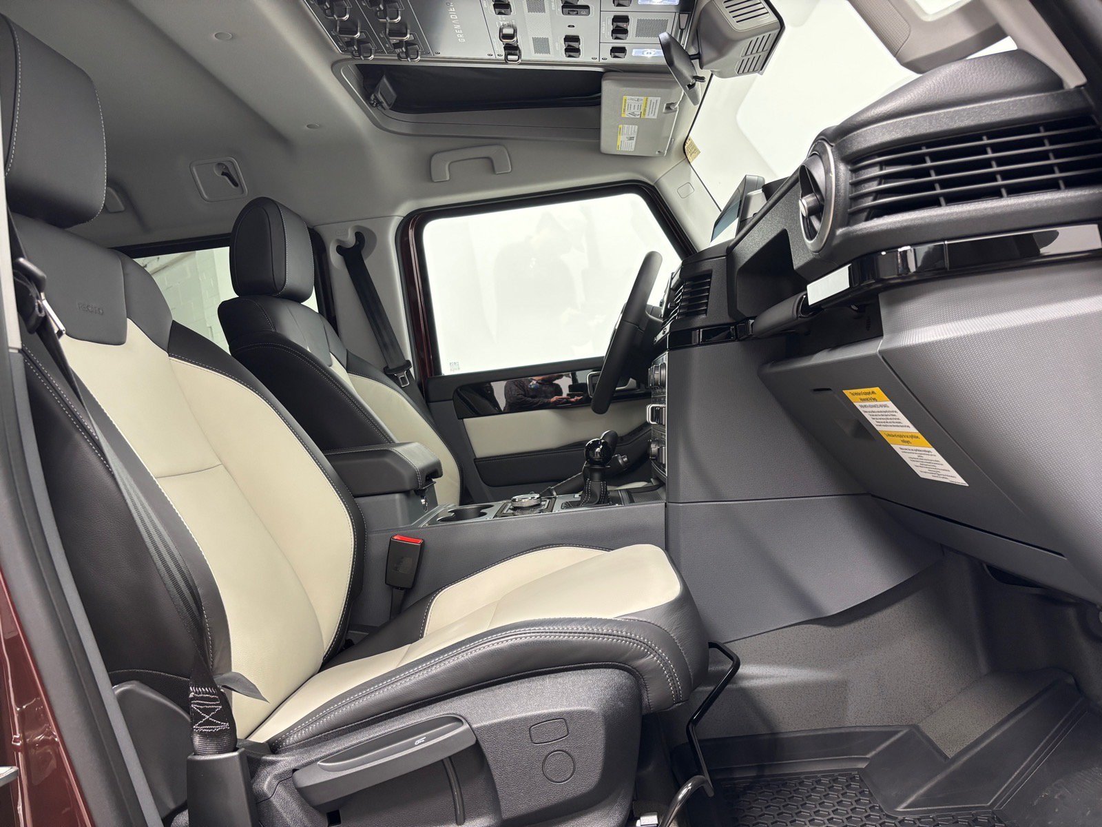 Used 2025 INEOS Grenadier Station Wagon AWD/4WD image 29