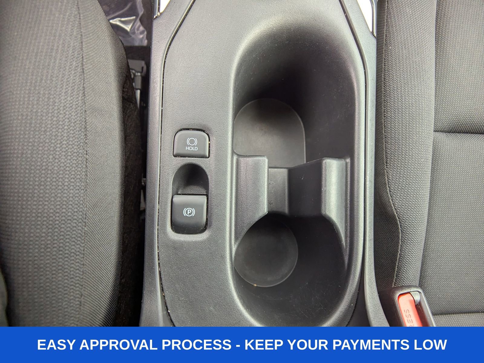 Used 2025 Toyota Corolla LE image 28