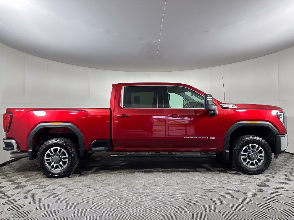 Used 2024 GMC Sierra 2500 SLE AWD/4WD image 6