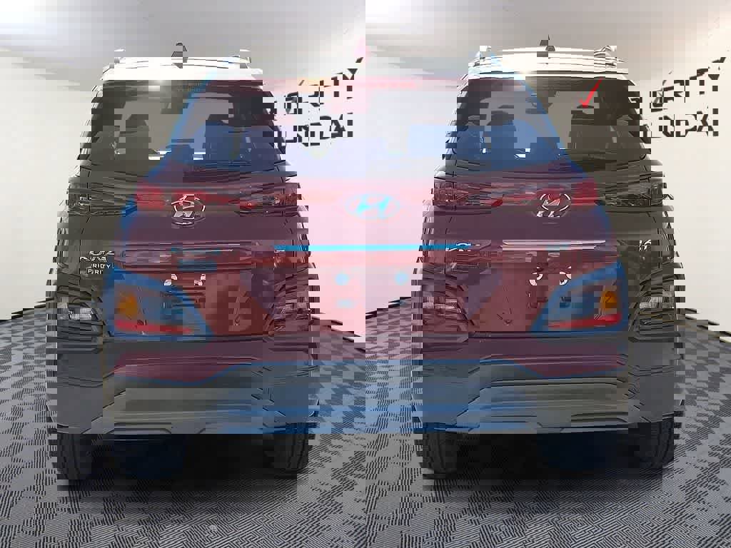 Used 2021 Hyundai Kona Limited w/ Cargo Package image 5