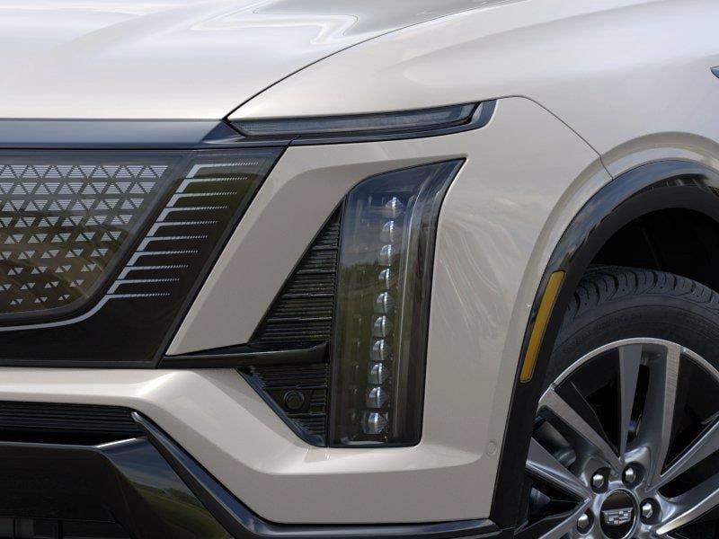 New 2027 Cadillac Vistiq Sport w/ LPO, Floor Liner Package AWD/4WD image 10