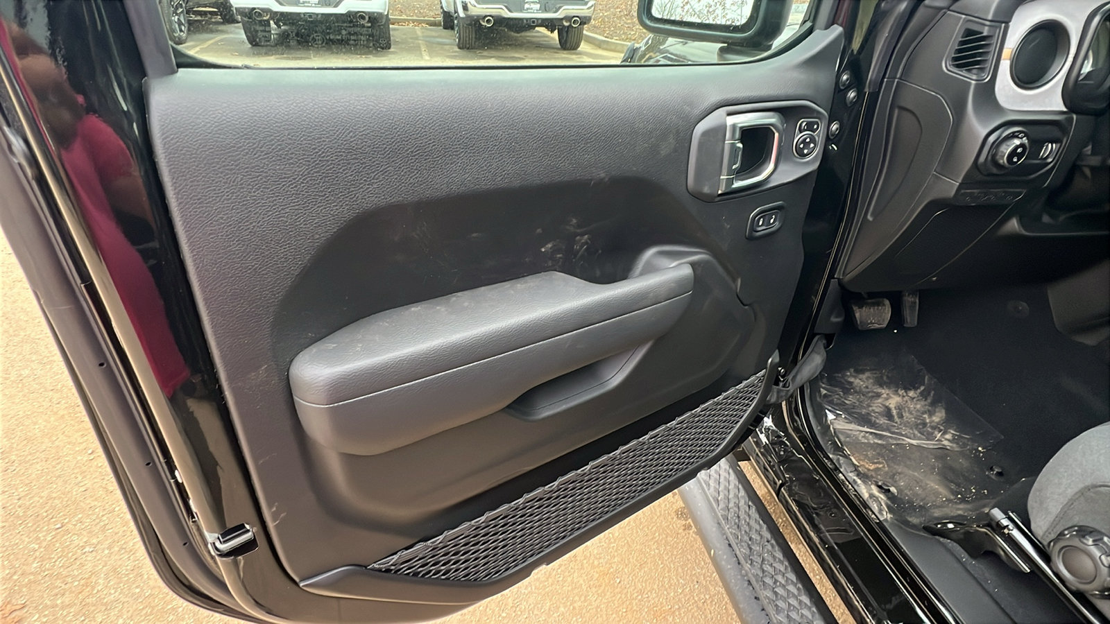 New 2026 Jeep Gladiator Sport AWD/4WD image 14