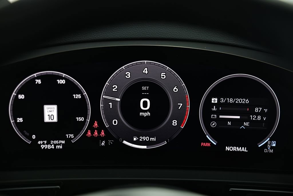 Certified 2025 Porsche Cayenne AWD/4WD image 33