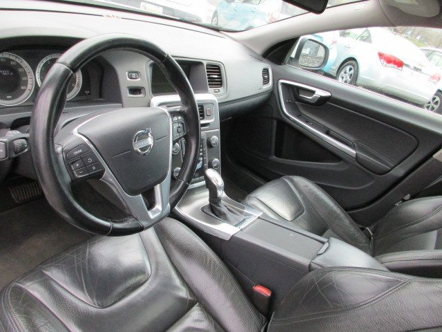 Used 2013 Volvo S60 T5 image 15