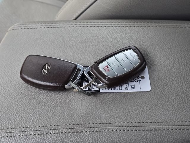 Used 2015 Hyundai Sonata Limited w/ Option Group 05 FWD image 35