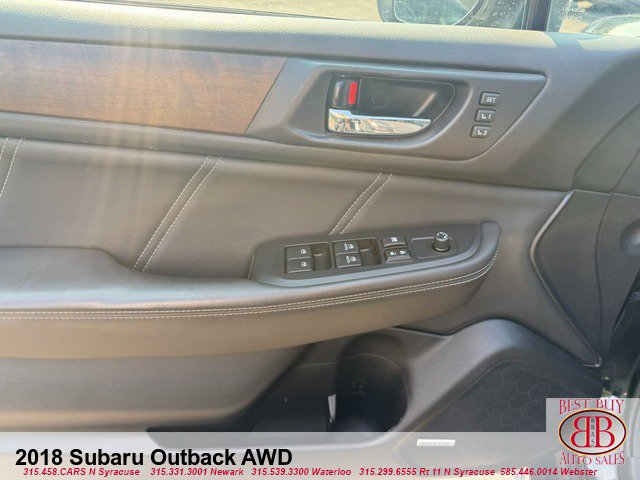 Used 2018 Subaru Outback 2.5i Limited AWD/4WD image 15