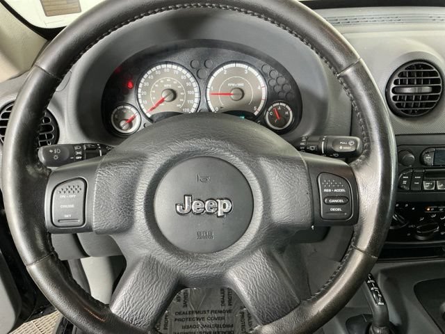 Used 2005 Jeep Liberty Sport AWD/4WD image 15