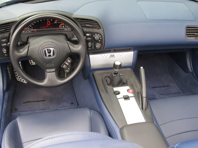 Used 2004 Honda S2000 image 20