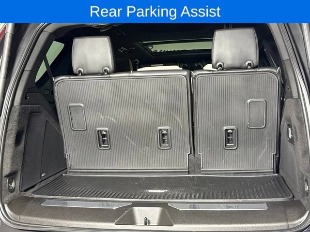 Used 2023 Cadillac Escalade Premium Luxury w/ Performance Package AWD/4WD image 15