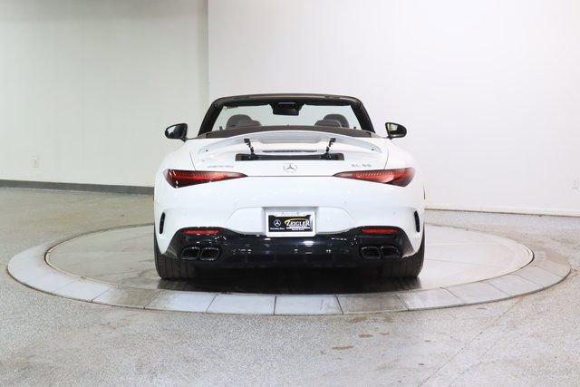 Used 2022 Mercedes-Benz SL 55 AMG 4MATIC w/ Driver Assistance Package image 12