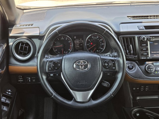 Used 2018 Toyota RAV4 SE w/ Power Extra Value Package FWD image 20