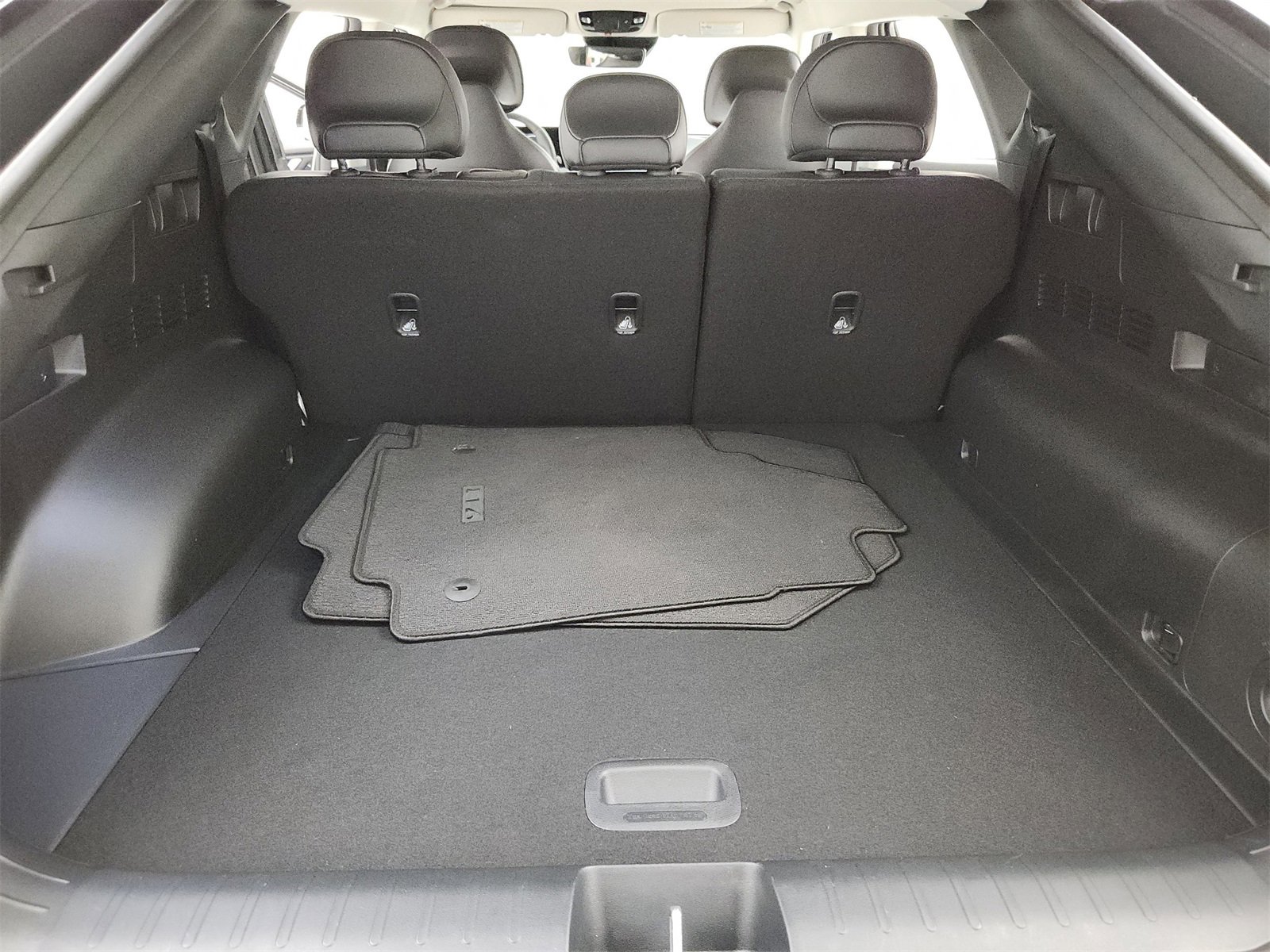 Used 2022 Kia EV6 Wind image 31