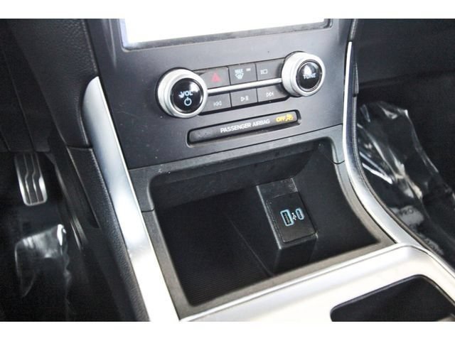Used 2022 Ford Edge ST AWD/4WD image 25