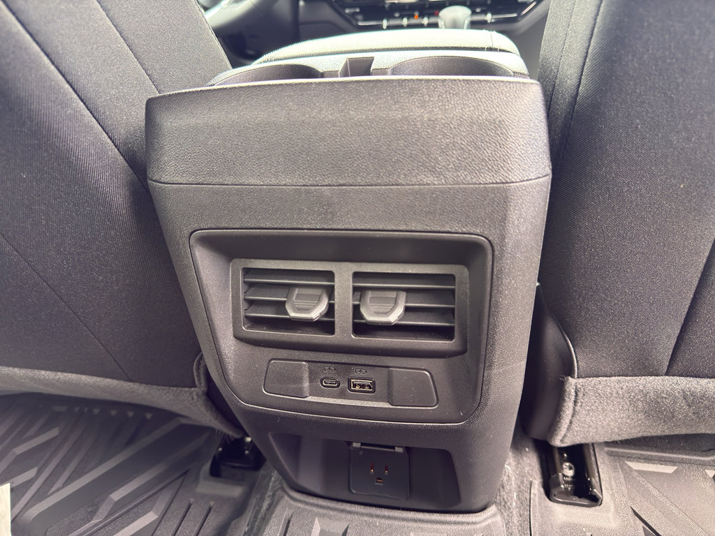 New 2026 GMC Canyon Elevation w/ Convenience Package RWD image 15