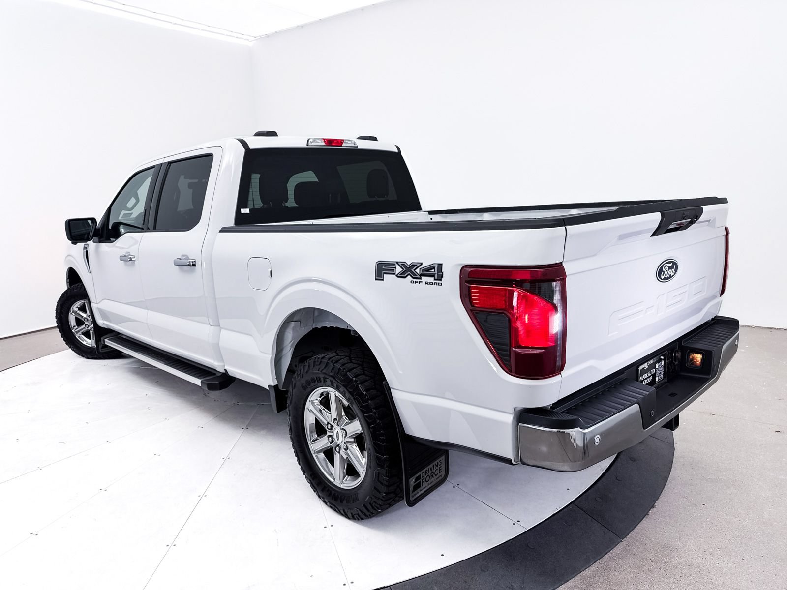 Used 2024 Ford F150 XLT w/ FX4 Off-Road Package AWD/4WD image 2