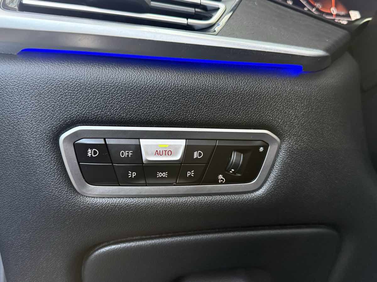 Used 2019 BMW X7 xDrive50i w/ Premium Package image 24