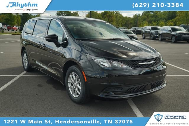 New 2026 Chrysler Voyager LX