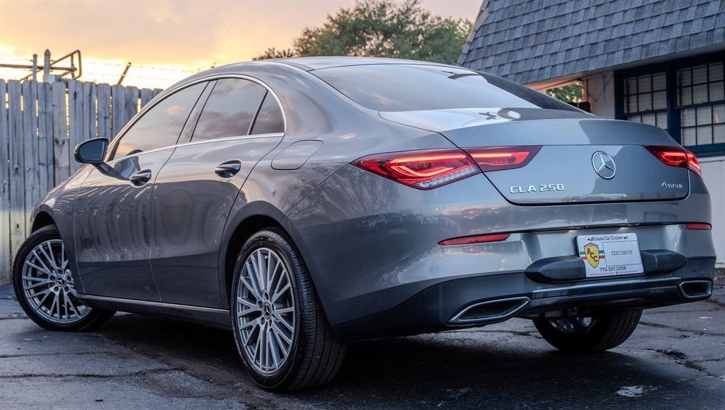 Used 2020 Mercedes-Benz CLA 250 4MATIC image 3