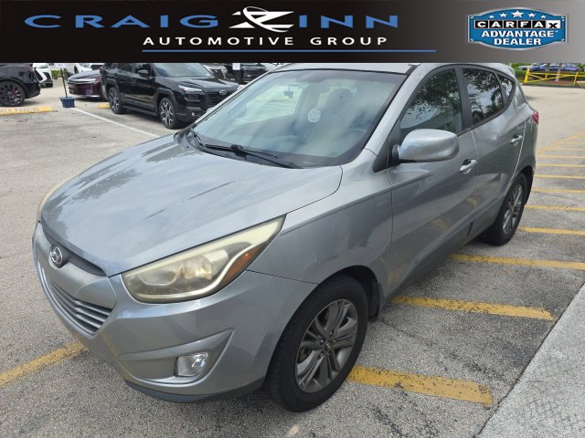 Used 2015 Hyundai Tucson SE FWD image 1
