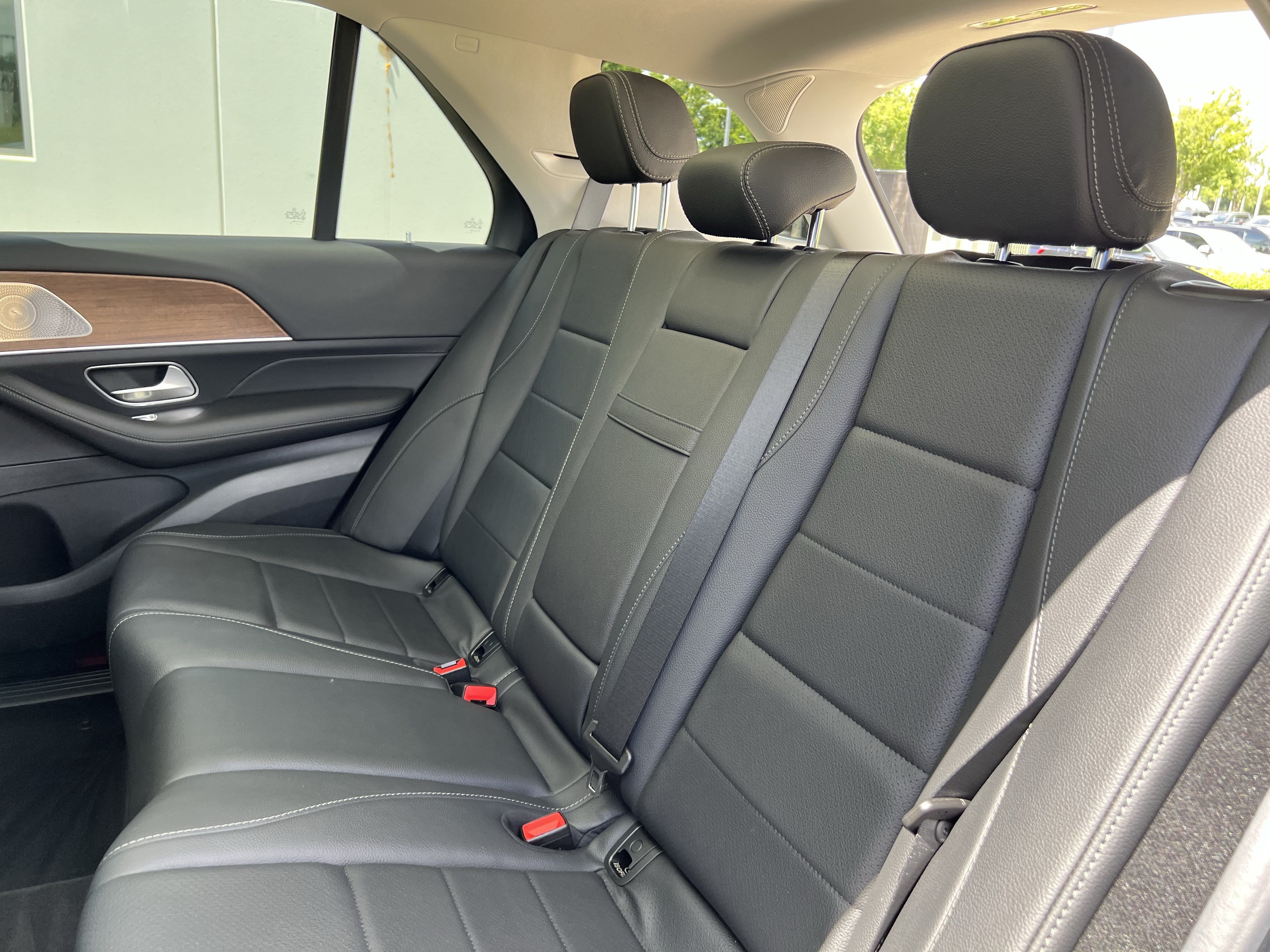 Certified 2025 Mercedes-Benz GLE 350 4MATIC image 32
