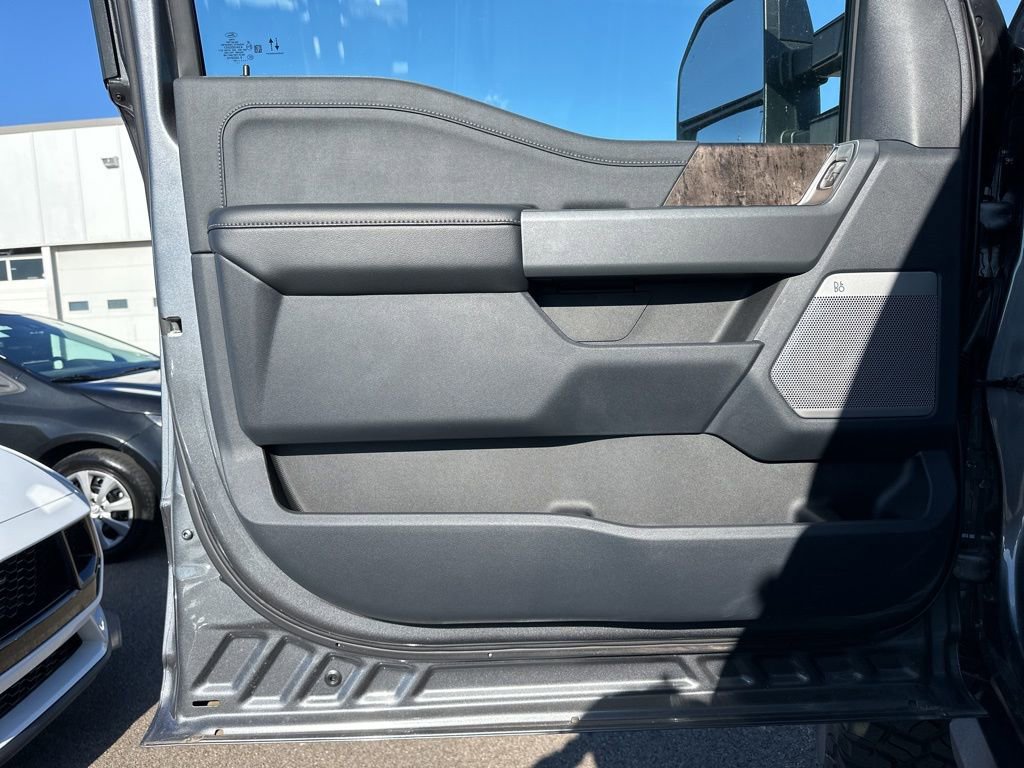 Used 2024 Ford F250 Lariat w/ Lariat Ultimate Package image 21