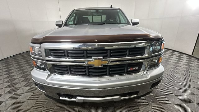 Used 2015 Chevrolet Silverado 1500 LT w/ LT Convenience Package AWD/4WD image 7