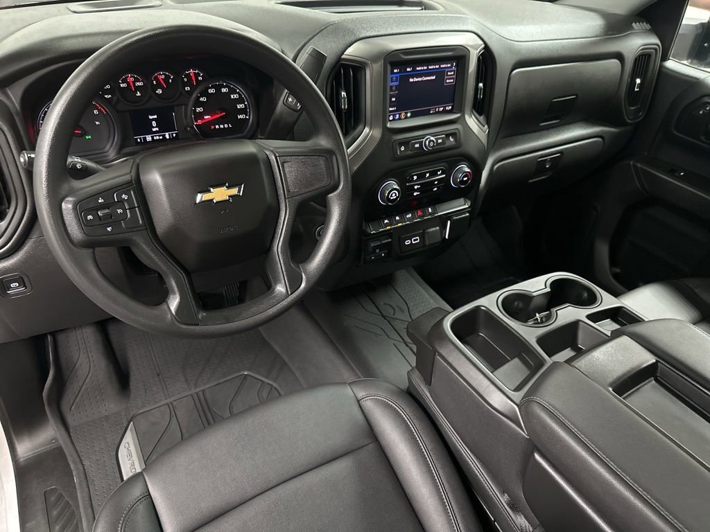 Used 2025 Chevrolet Silverado 1500 W/T w/ WT Value Package image 13
