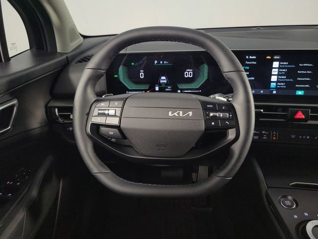 Used 2026 Kia Sportage LX FWD image 21