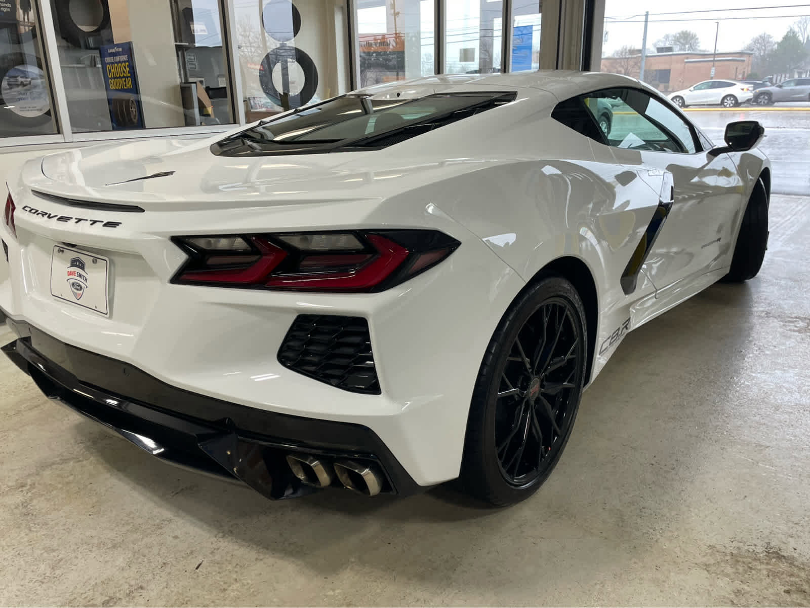 Used 2023 Chevrolet Corvette Stingray Preferred Cpe RWD image 6