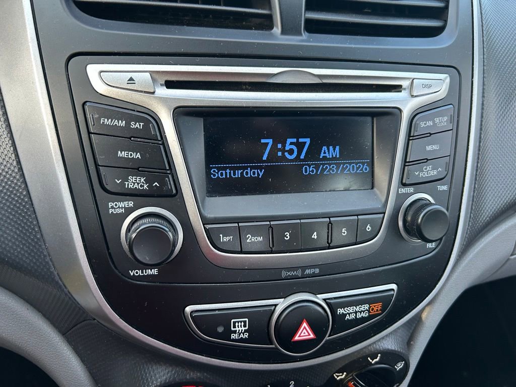 Used 2016 Hyundai Accent SE FWD image 22