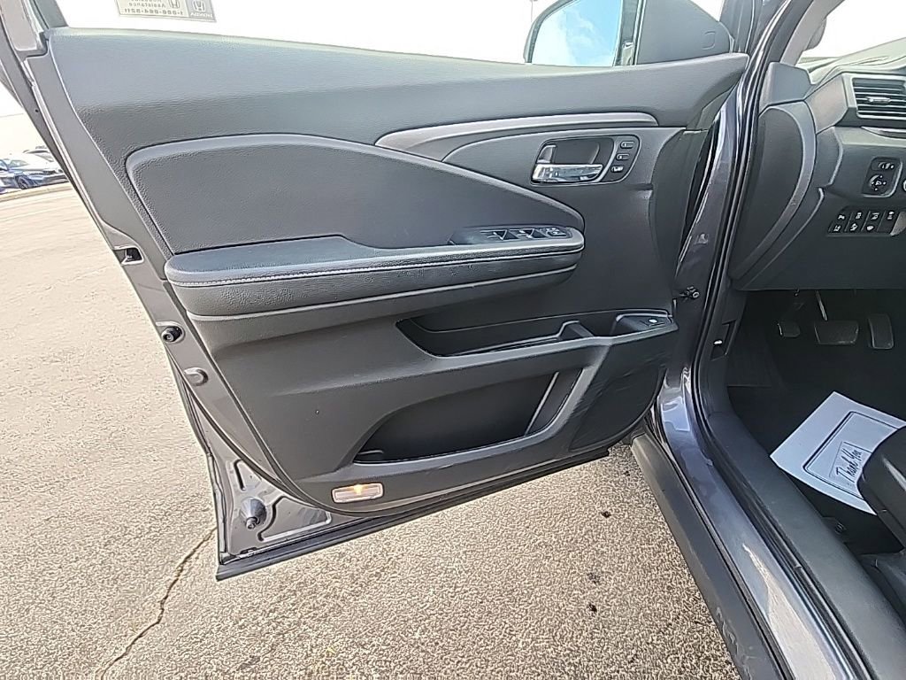 Certified 2023 Honda Ridgeline RTL-E image 14