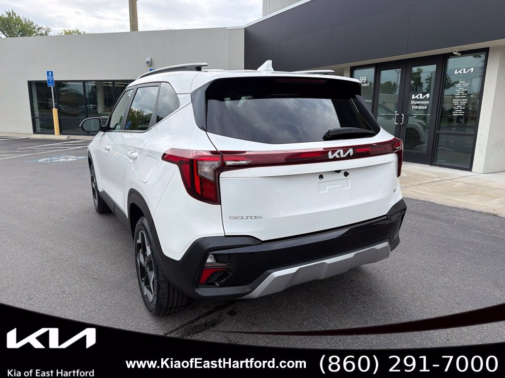 Certified 2024 Kia Seltos EX AWD/4WD image 10
