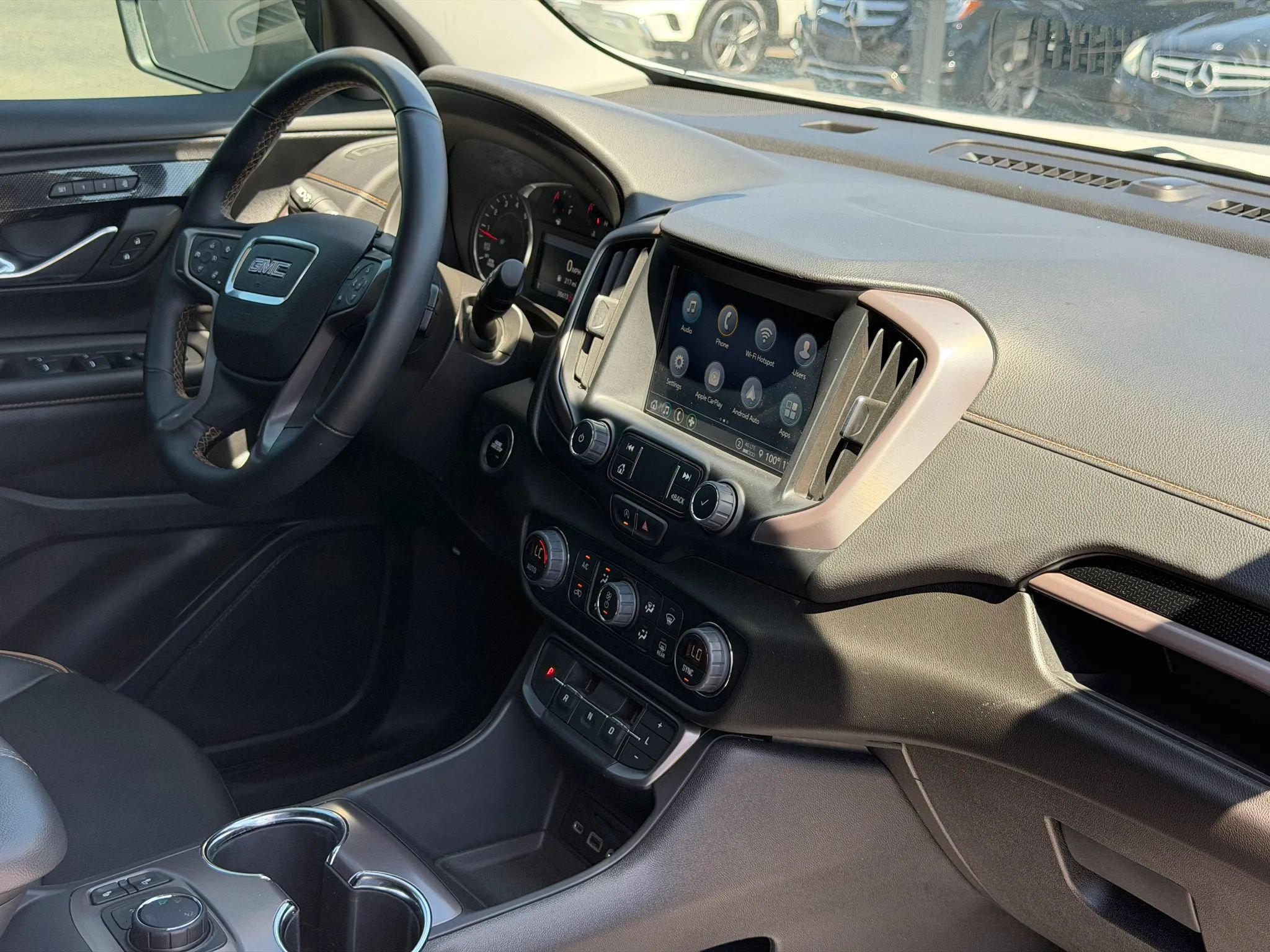 Used 2024 GMC Terrain AT4 AWD/4WD image 25