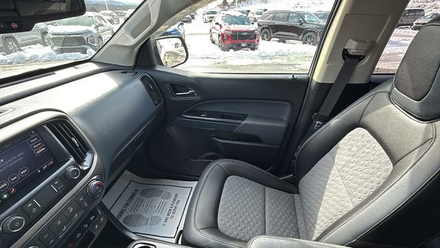 Used 2022 Chevrolet Colorado Z71 image 23