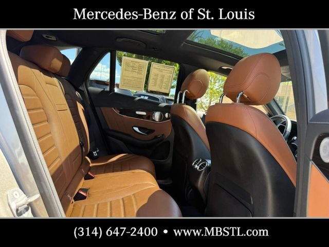 Used 2020 Mercedes-Benz GLC 300 4MATIC image 12