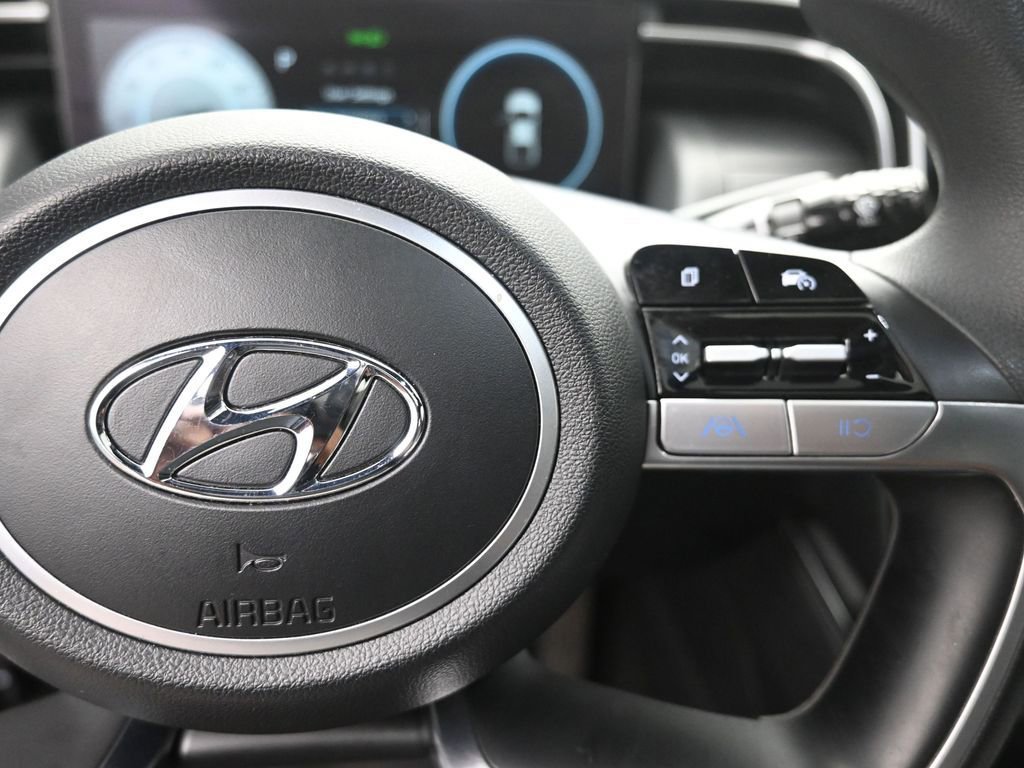 Used 2022 Hyundai Santa Cruz SEL w/ Activity Package FWD image 14