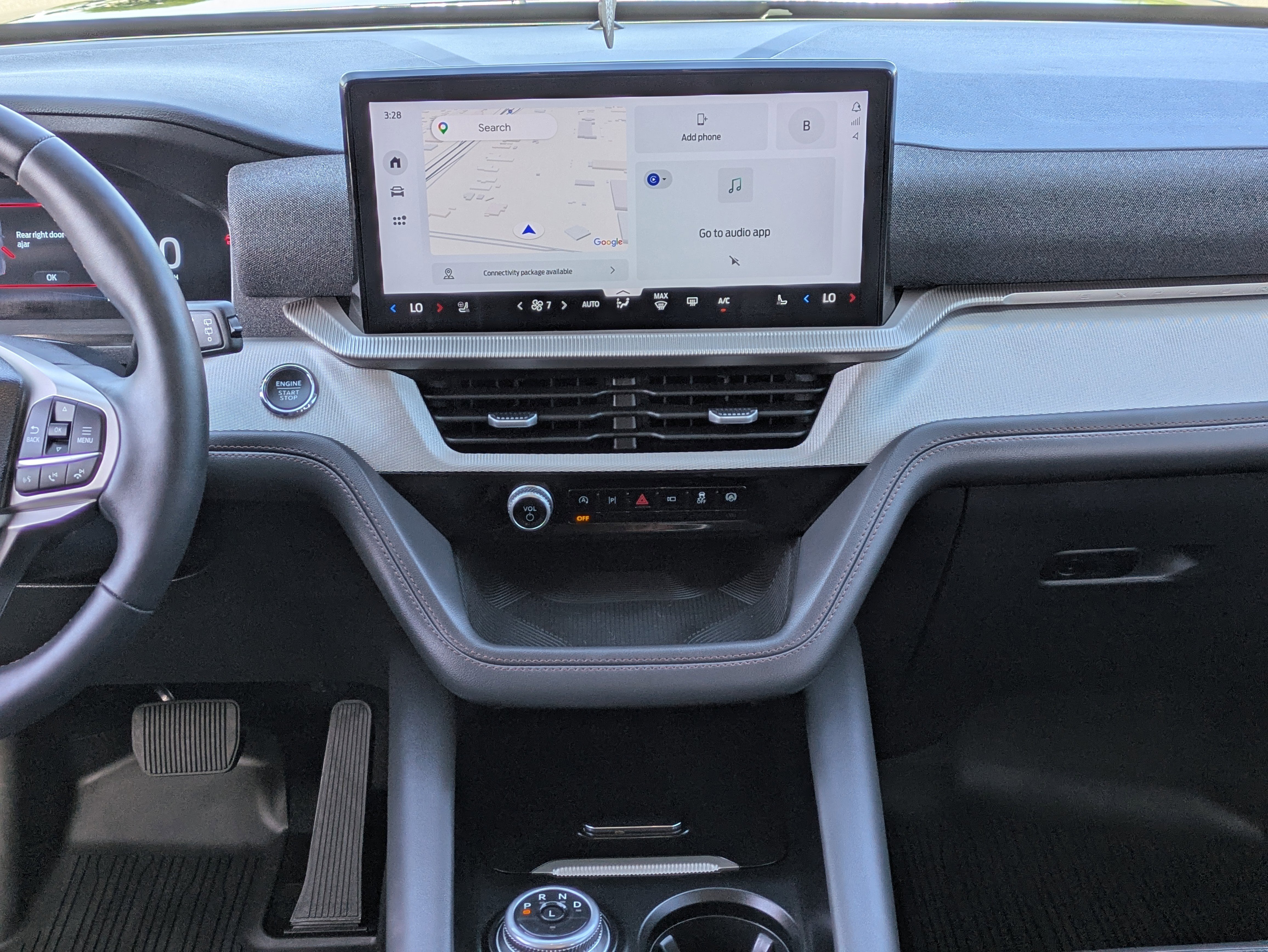 Used 2025 Ford Explorer Active w/ Active Comfort Package RWD image 19