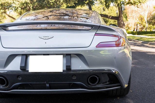 Used 2014 Aston Martin Vanquish Coupe RWD image 40