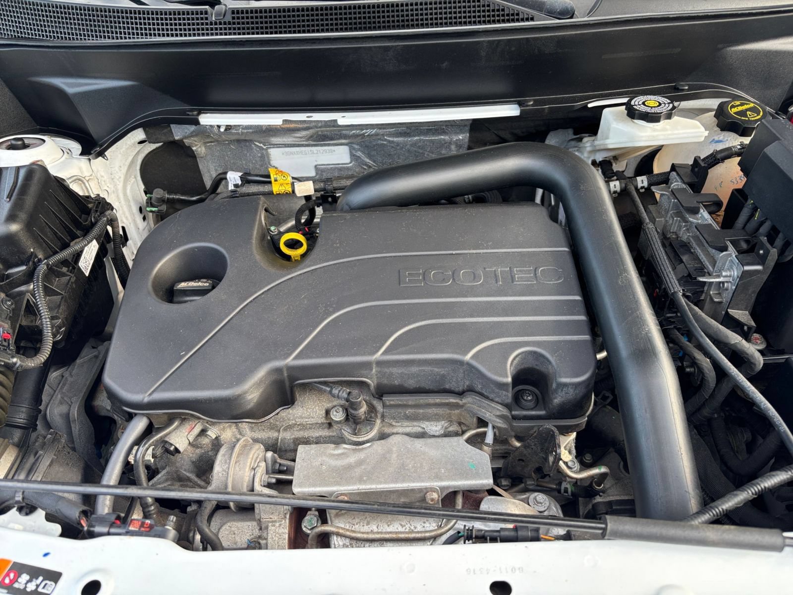 Used 2025 Chevrolet Equinox LT FWD image 30