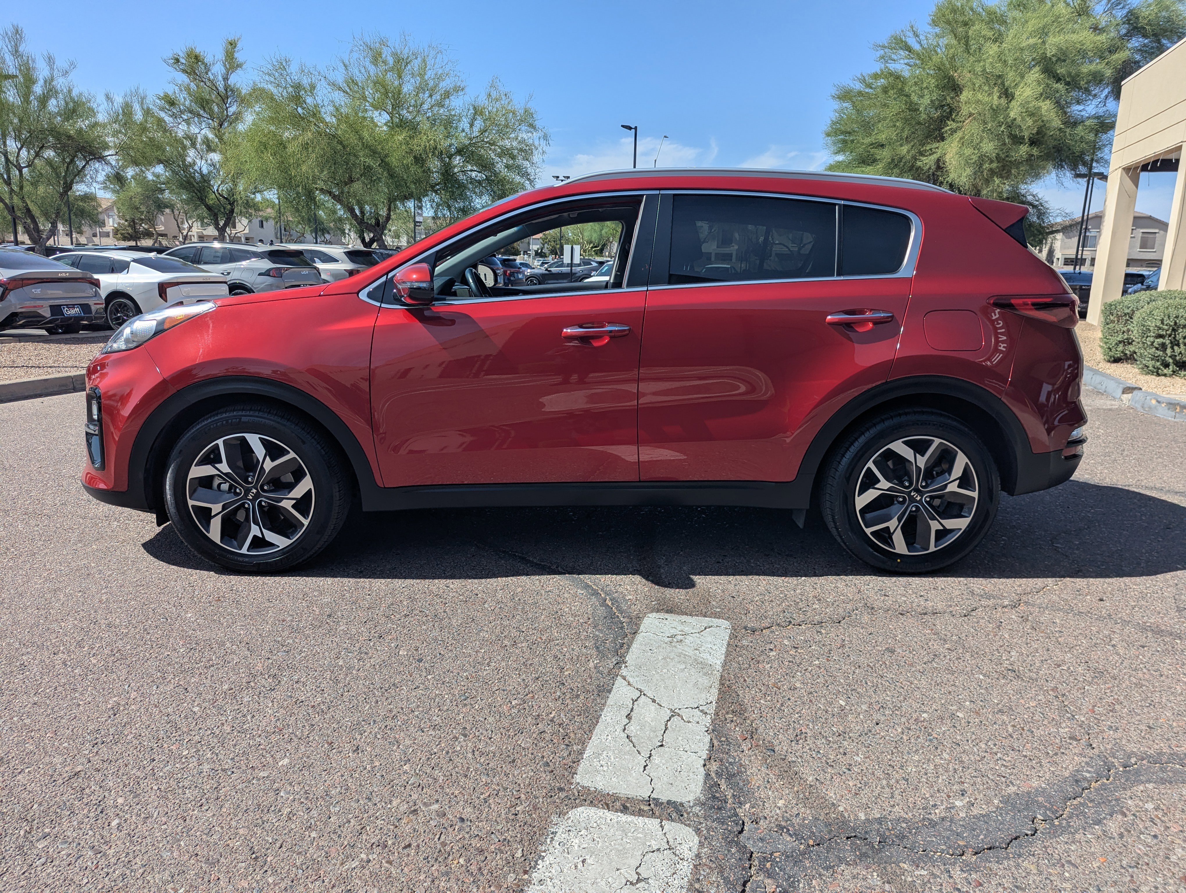 Used 2020 Kia Sportage EX FWD image 5