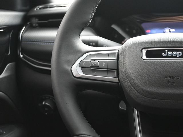 New 2025 Jeep Compass Latitude w/ Convenience Group AWD/4WD image 27