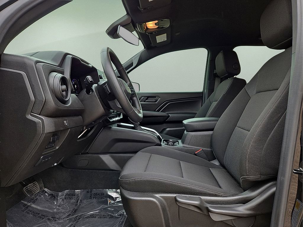 Used 2025 Chevrolet Colorado Trail Boss w/ Midnight Edition image 21