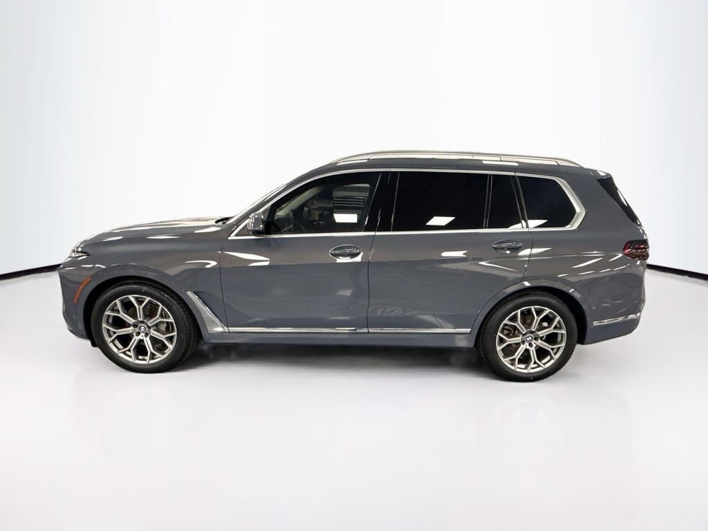 Certified 2024 BMW X7 xDrive40i w/ Premium Package image 8