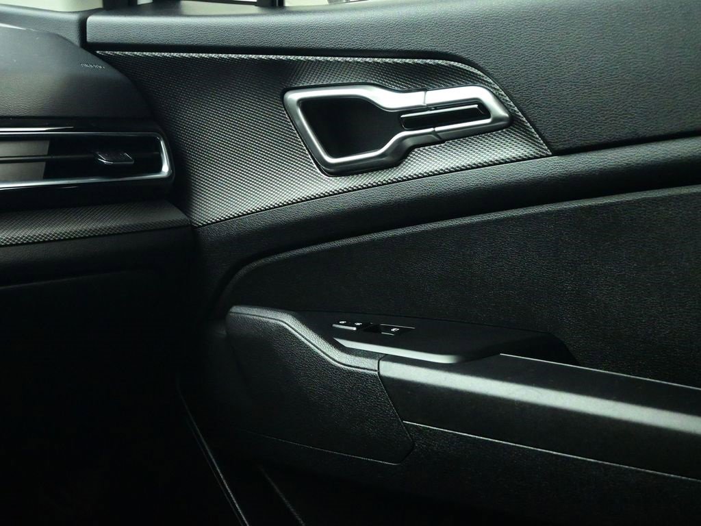 Certified 2024 Kia Sportage LX image 14