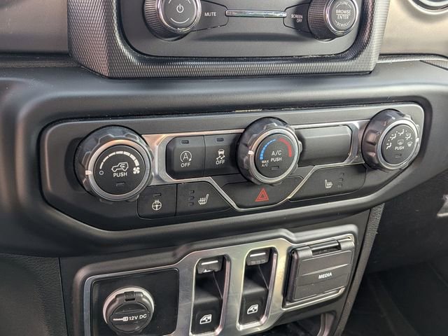 Used 2020 Jeep Wrangler Sport AWD/4WD image 13